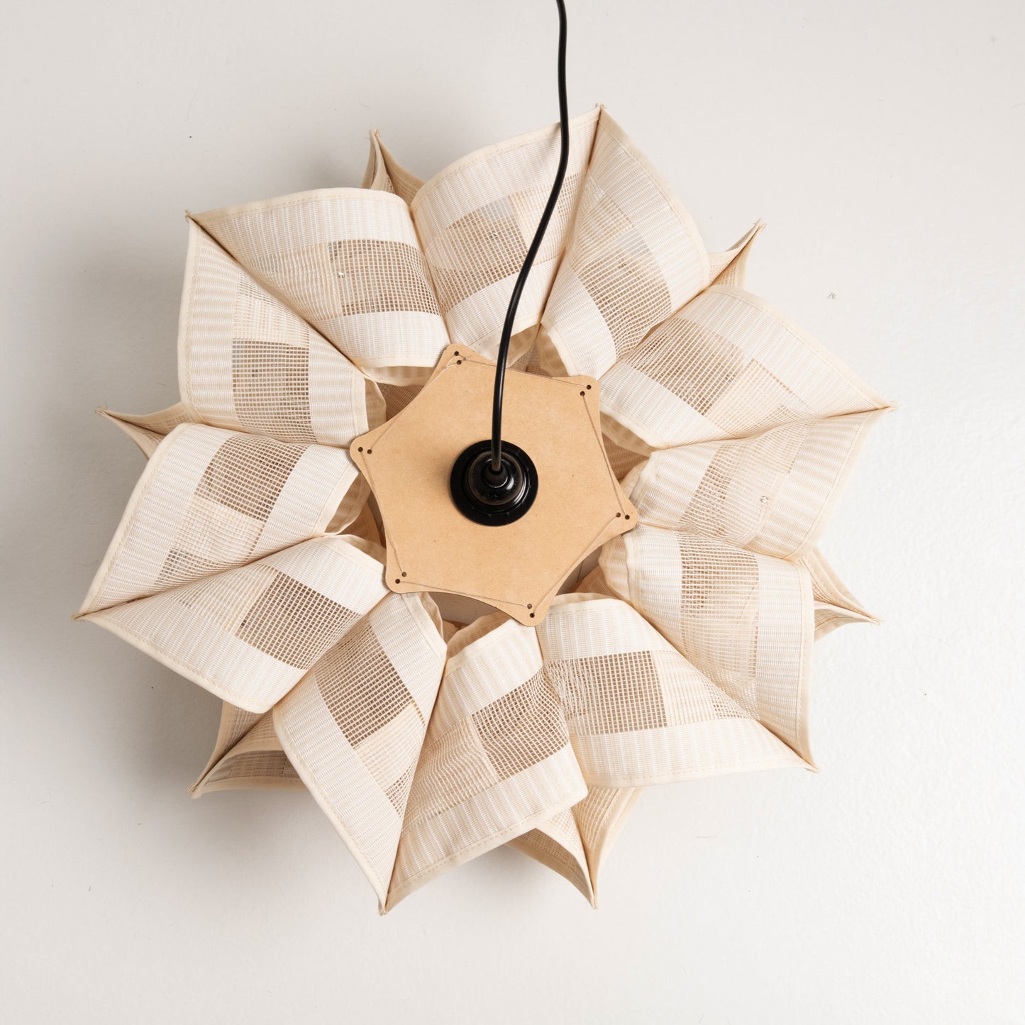 LAMPARA DAHLIA ARENA